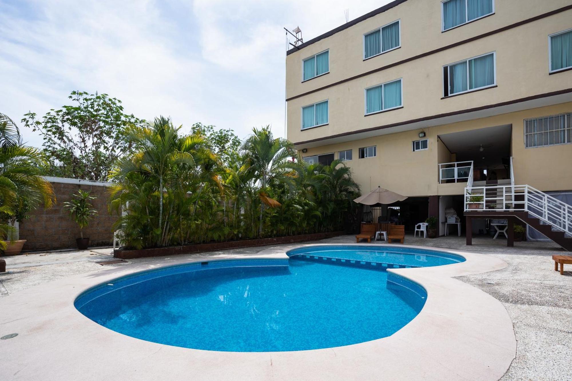 Capital O Hotel Los Caracoles, Acapulco Ngoại thất bức ảnh