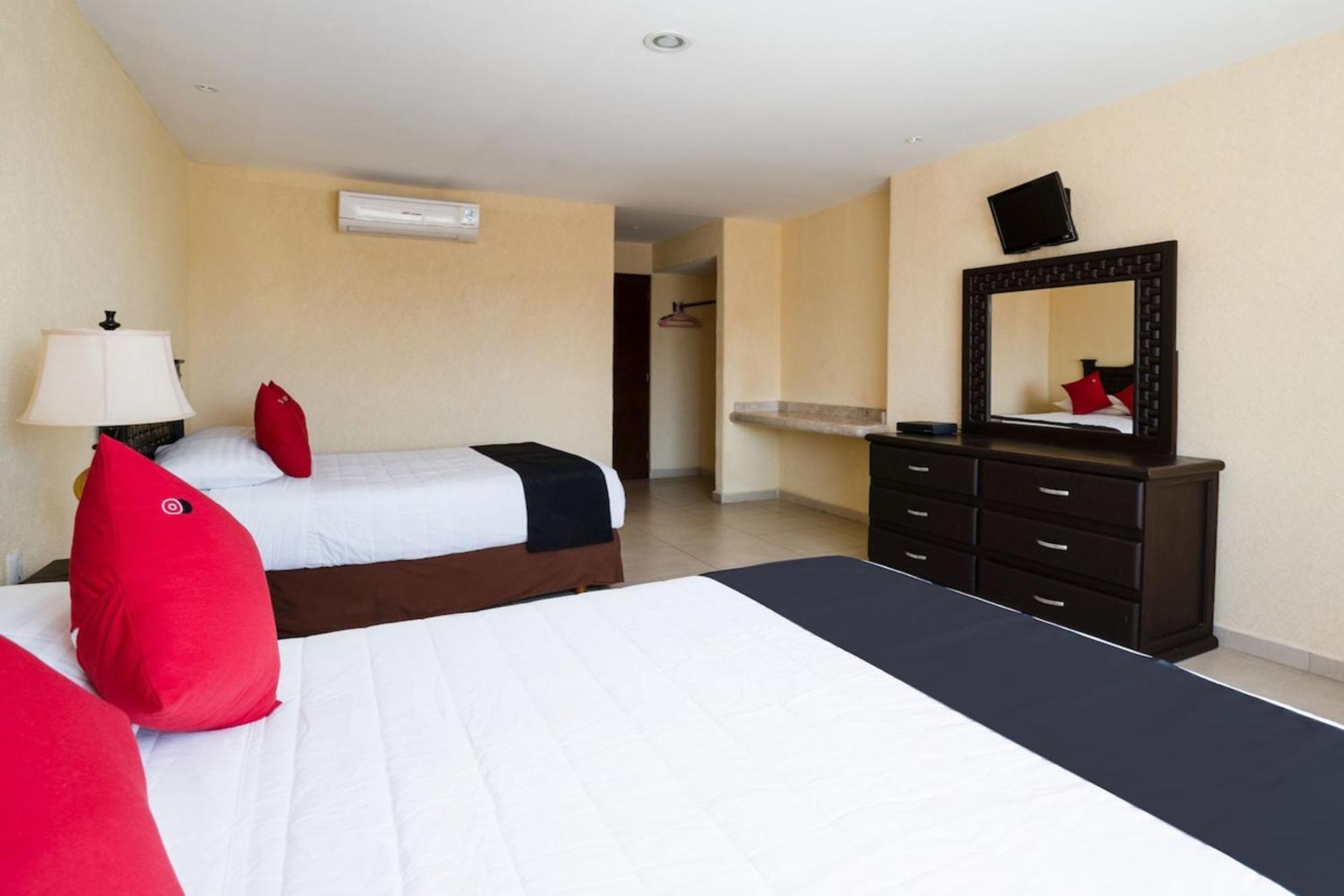Capital O Hotel Los Caracoles, Acapulco Ngoại thất bức ảnh