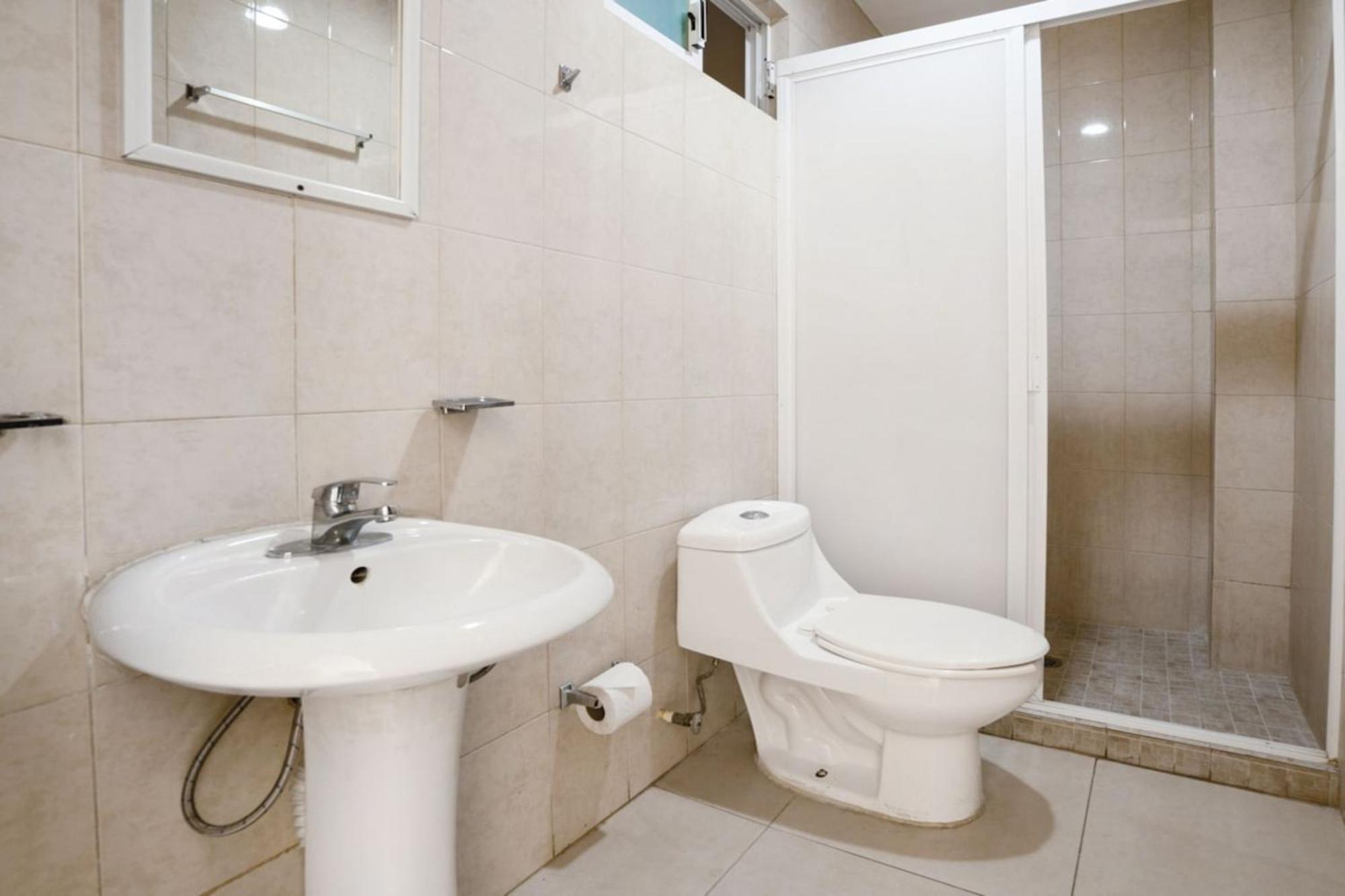 Capital O Hotel Los Caracoles, Acapulco Ngoại thất bức ảnh