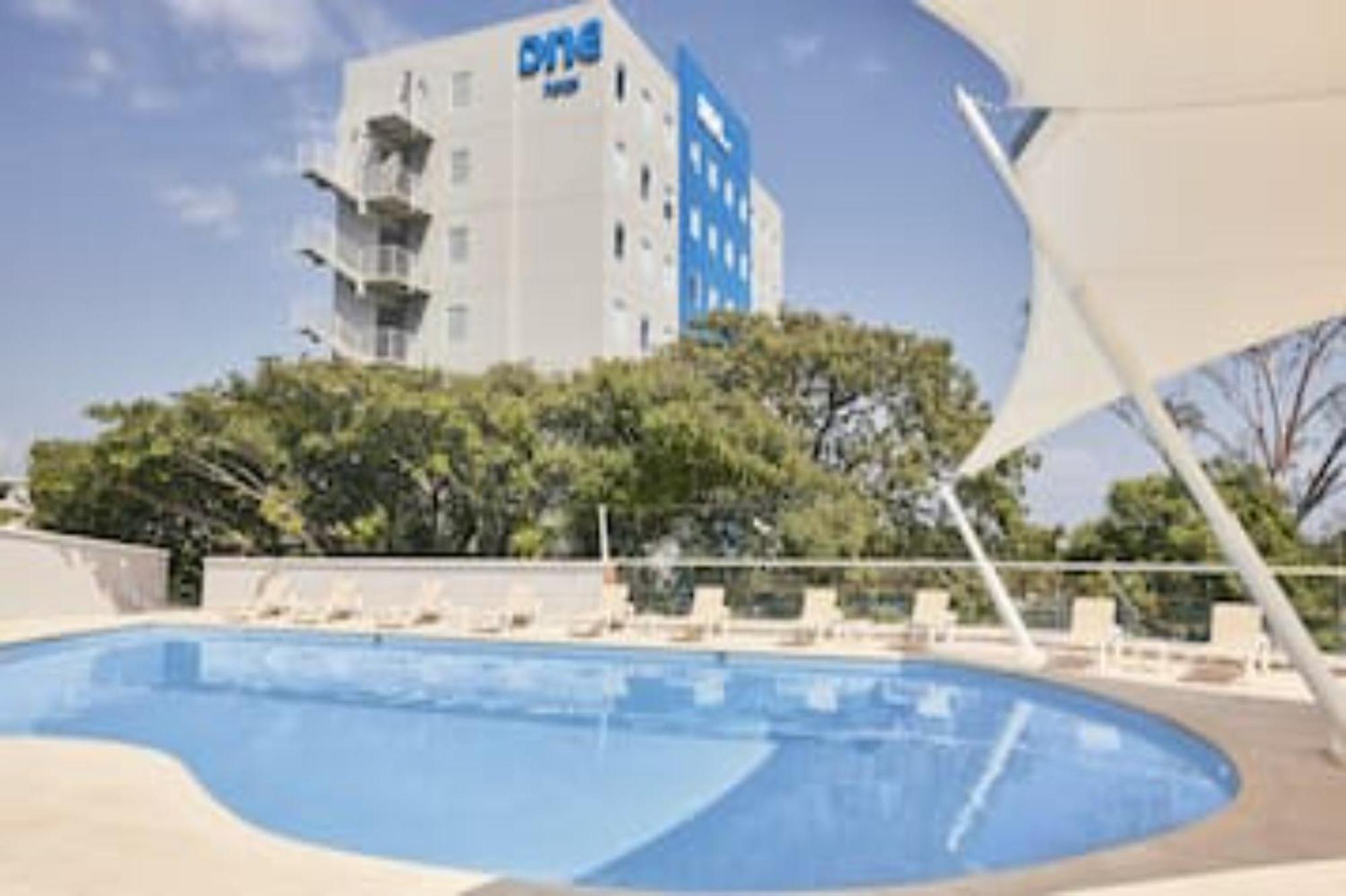 Capital O Hotel Los Caracoles, Acapulco Ngoại thất bức ảnh